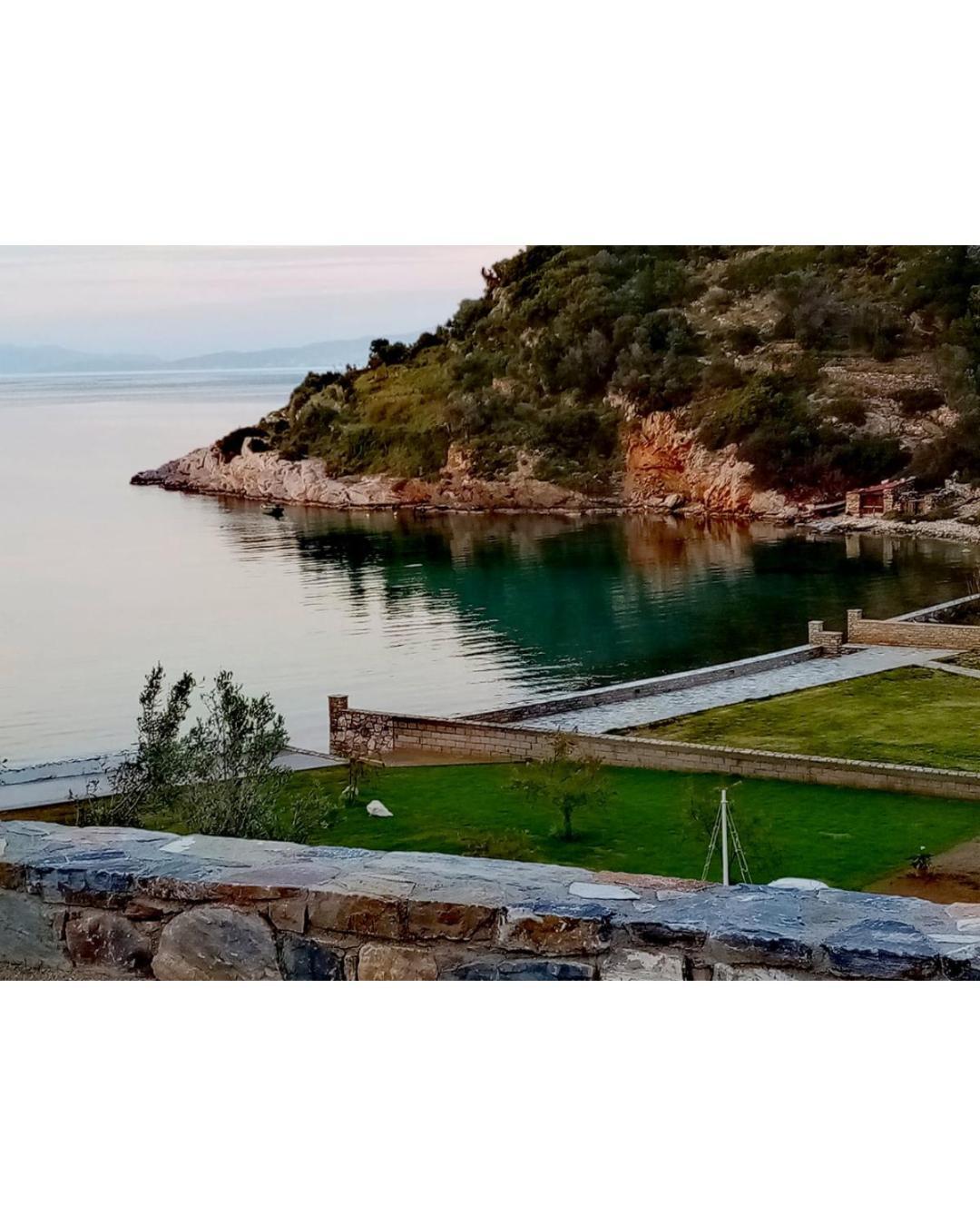 Villa Glyfos Kerveli Екстериор снимка