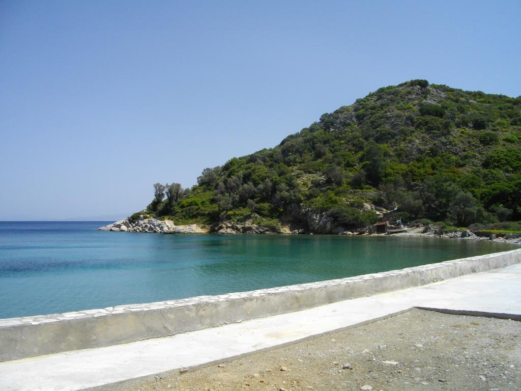 Villa Glyfos Kerveli Екстериор снимка